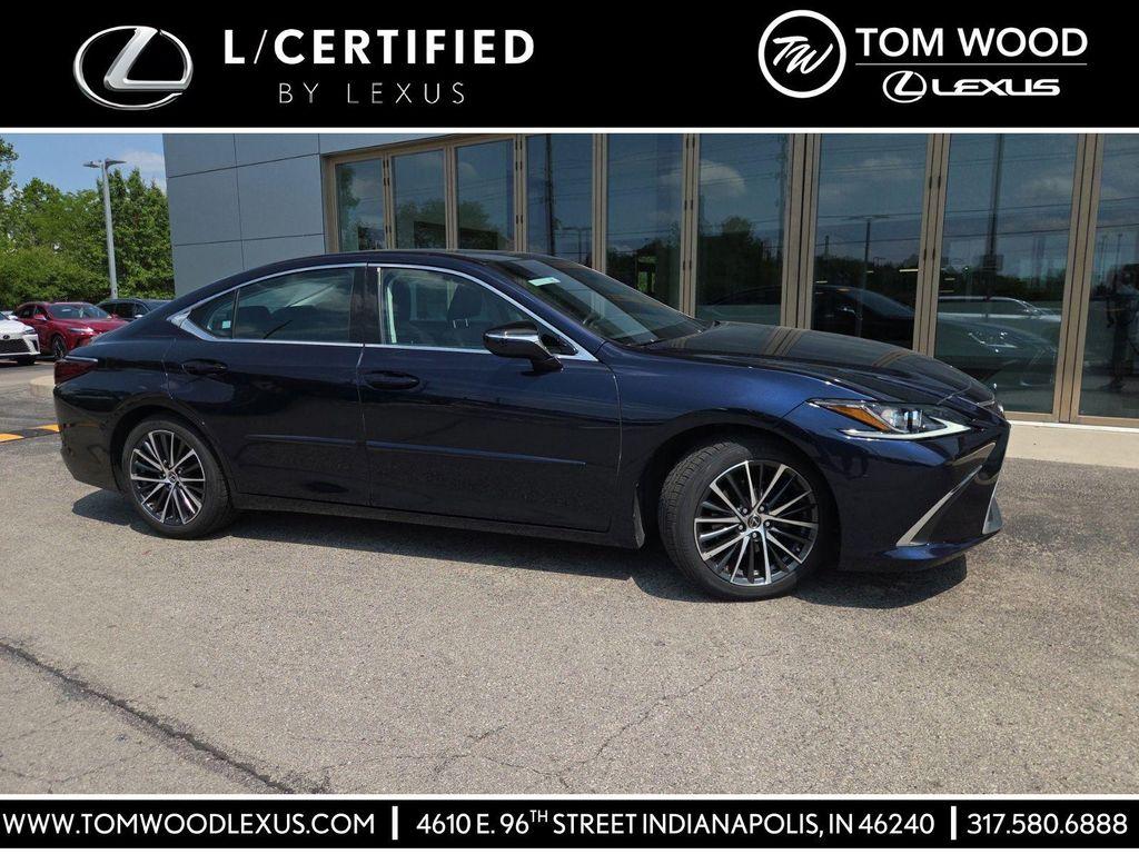 Lexus ES 2024