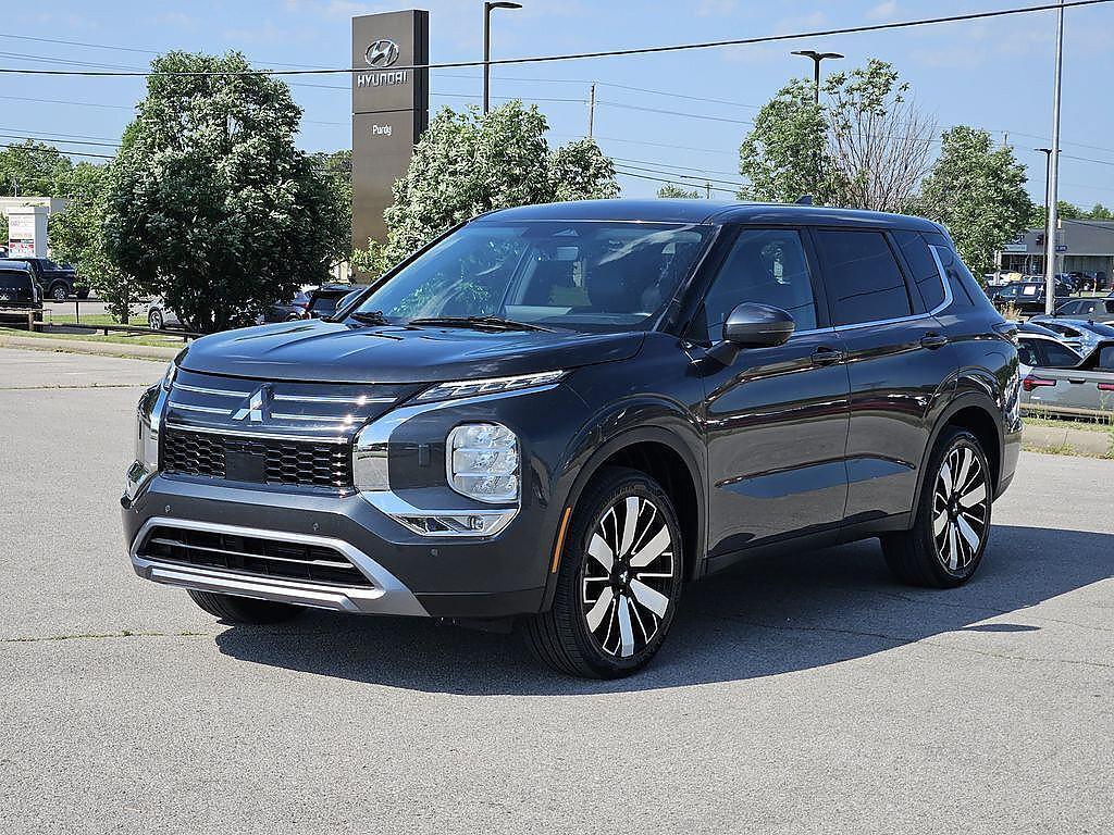Mitsubishi Outlander 2025
