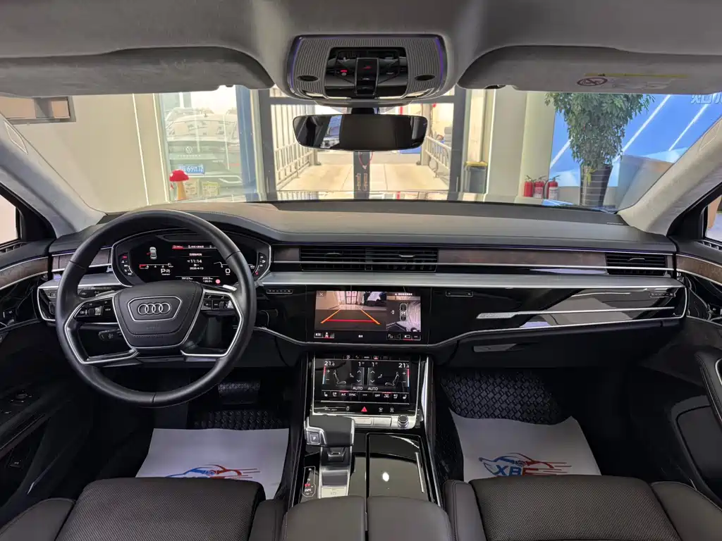 Audi A8 2022