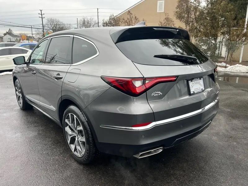 Acura MDX 2023