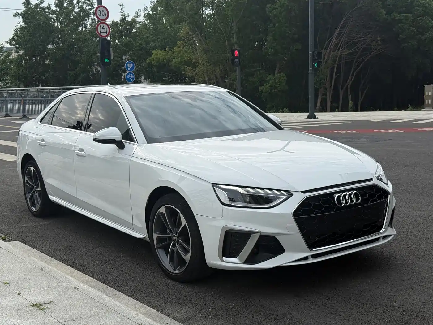 Audi A4 2024