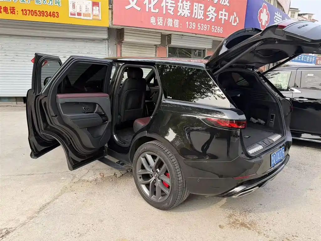 Land Rover Range Rover Sport 2025