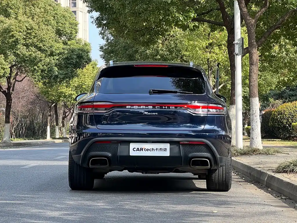 Porsche Macan 2022
