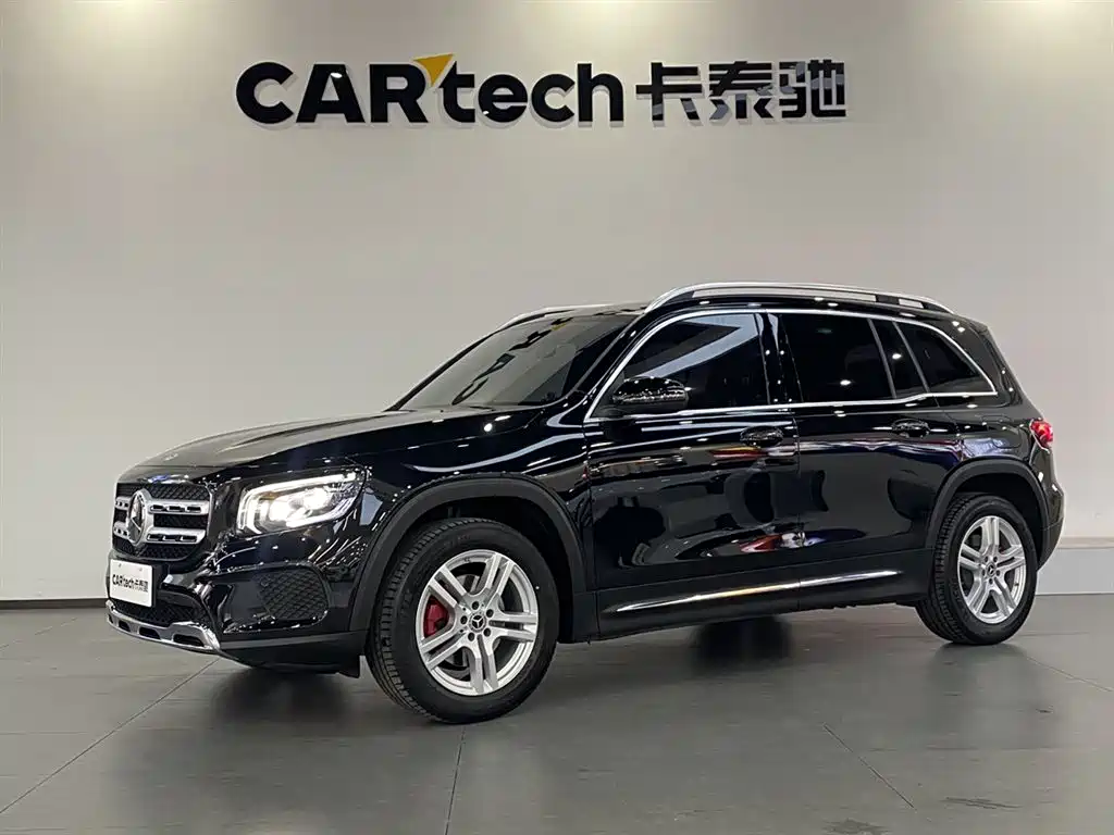 Mercedes-Benz GLB 2023