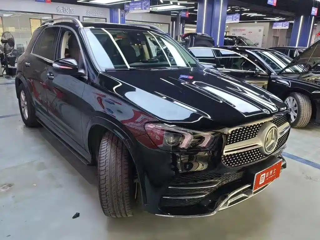 Mercedes-Benz GLE 2021