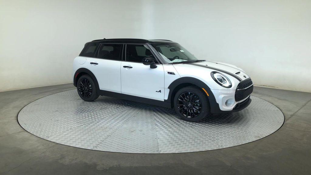 Mini Clubman 2024