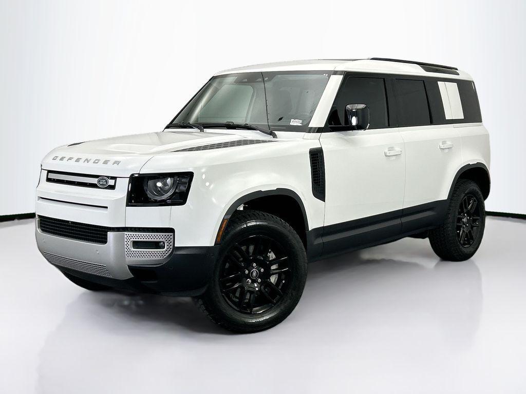 Land Rover Defender 2025