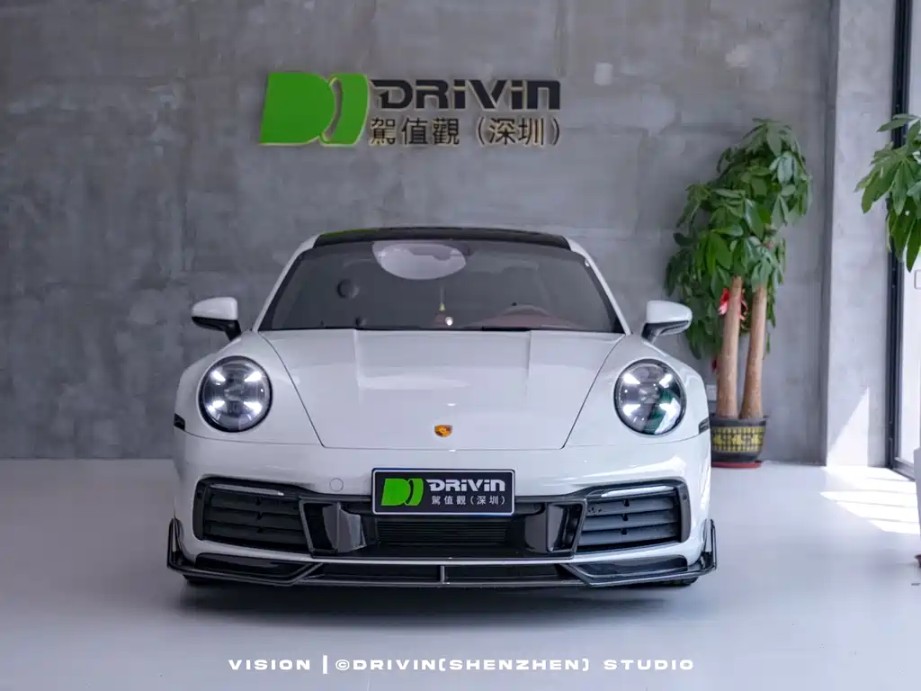 Porsche 911 2021