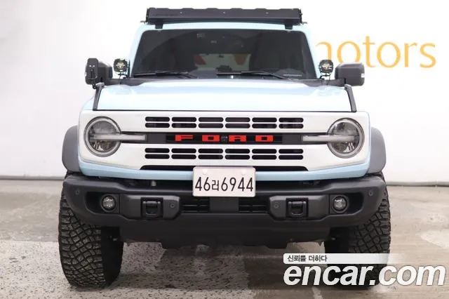 Ford Bronco 2023