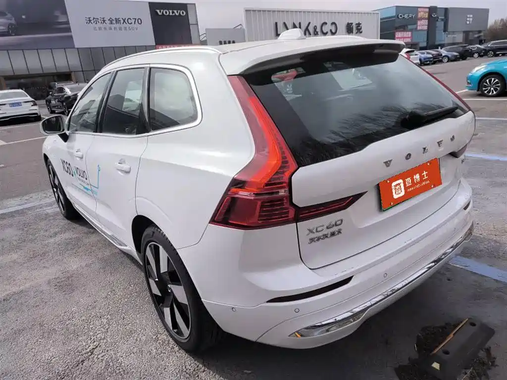 Volvo XC60 2024