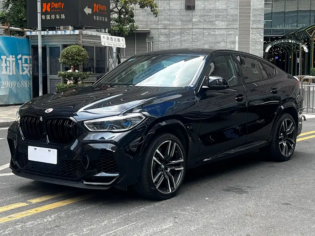 BMW X6 M 2022