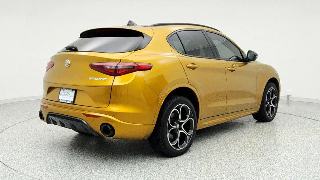 Alfa Romeo Stelvio 2023