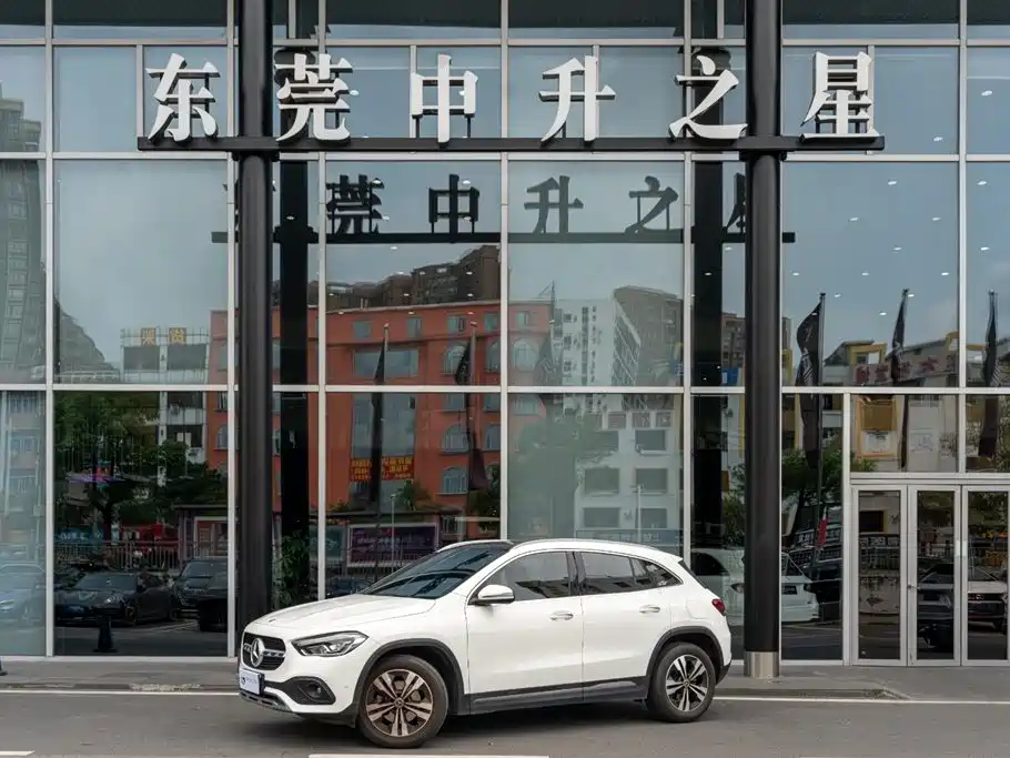 Mercedes-Benz GLA 2022