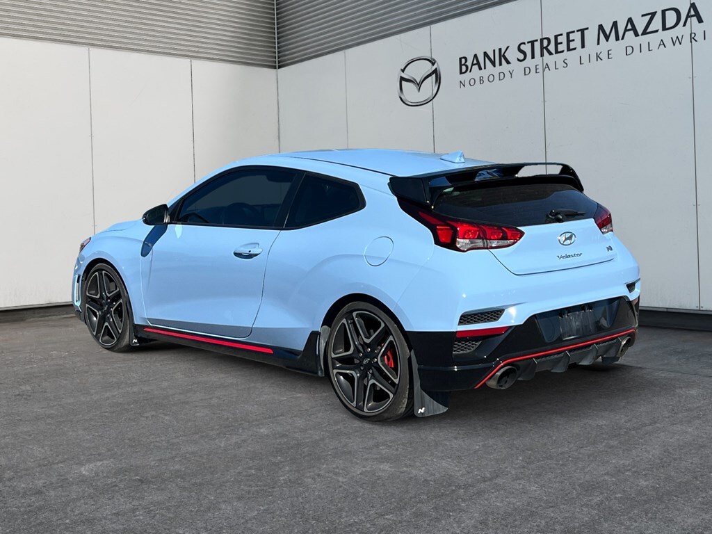 Hyundai Veloster 2022