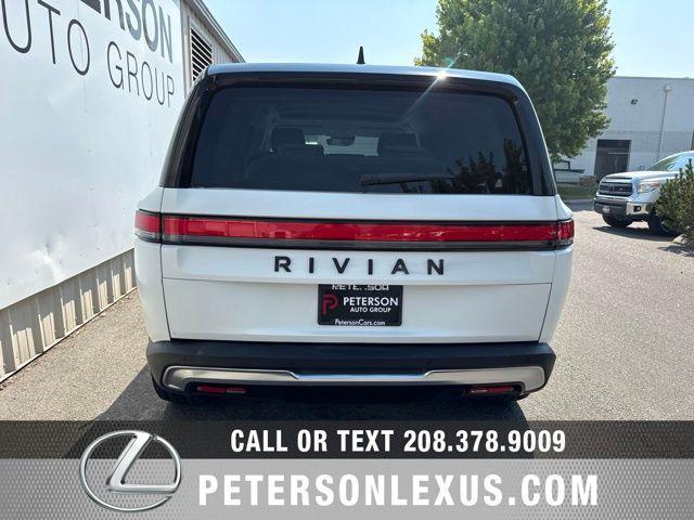 Rivian R1S 2024