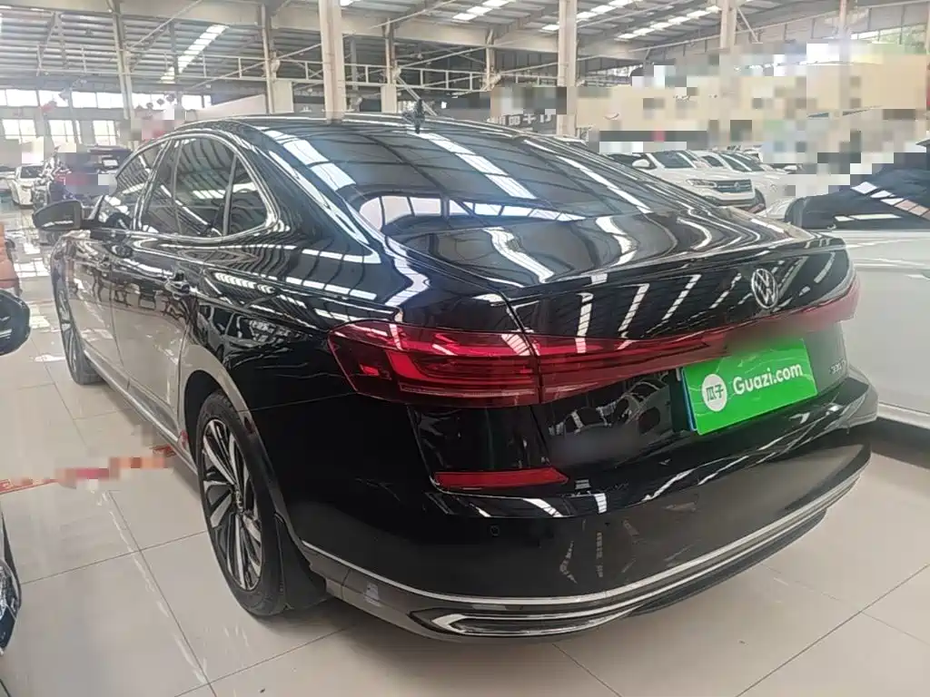 Volkswagen Passat 2022