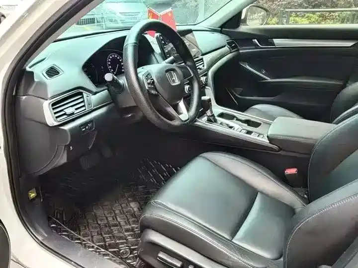 Honda Accord 2022