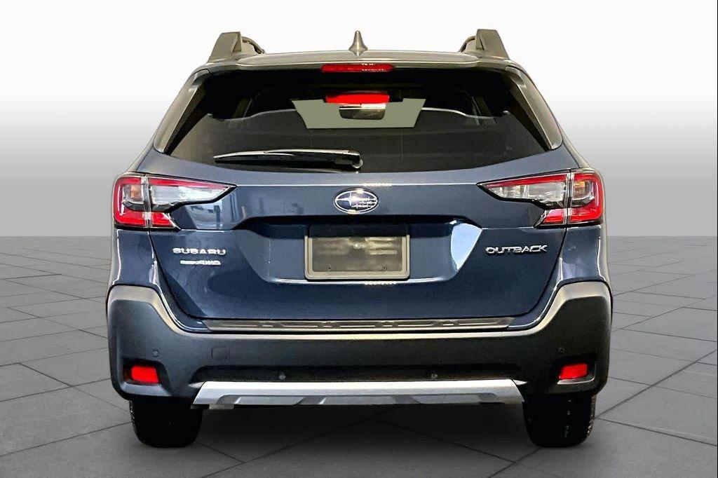 Subaru Outback 2025