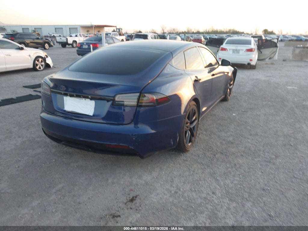 Tesla Model S 2023