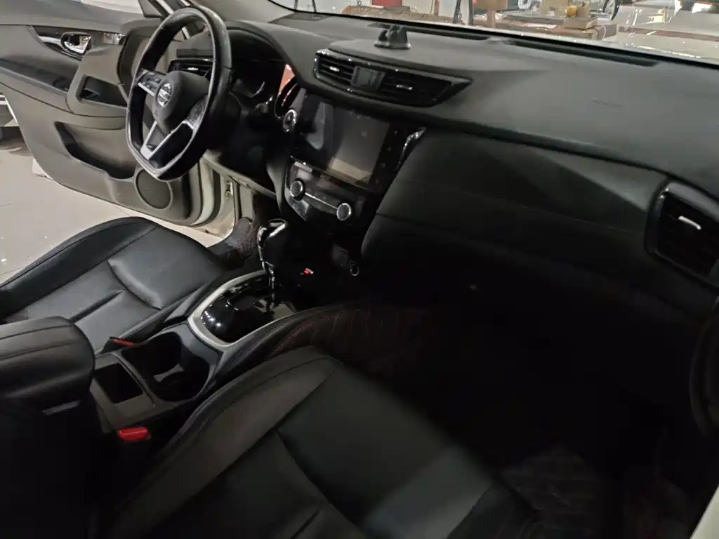 Nissan X-Trail 2021
