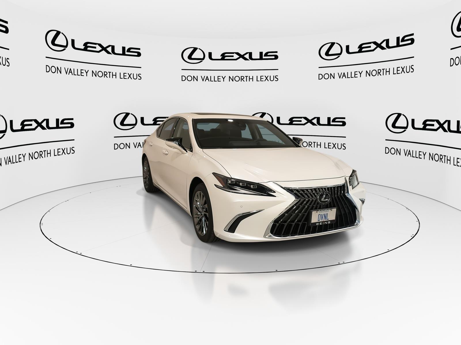 Lexus ES 2025