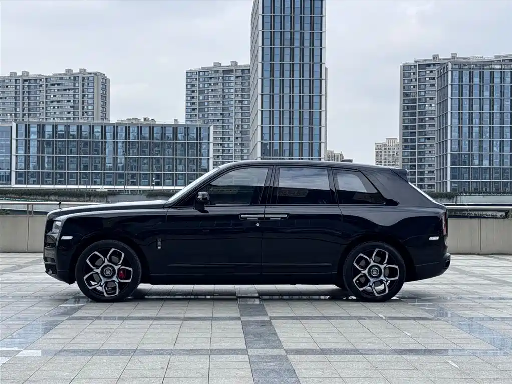 Rolls-Royce Cullinan 2020