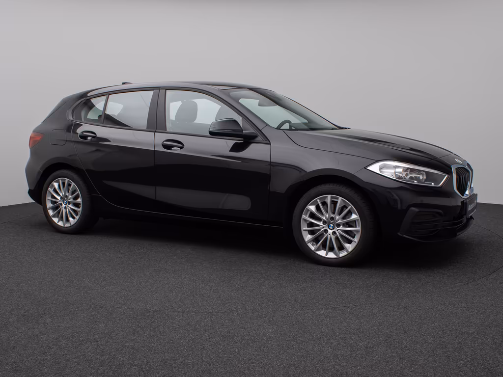 BMW 120 2021