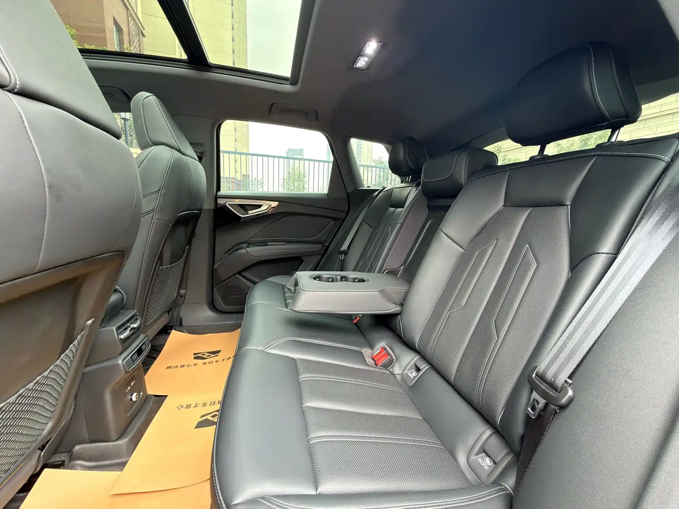 Audi Q4 e-tron 2024