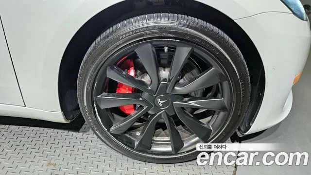Tesla Model 3 2020
