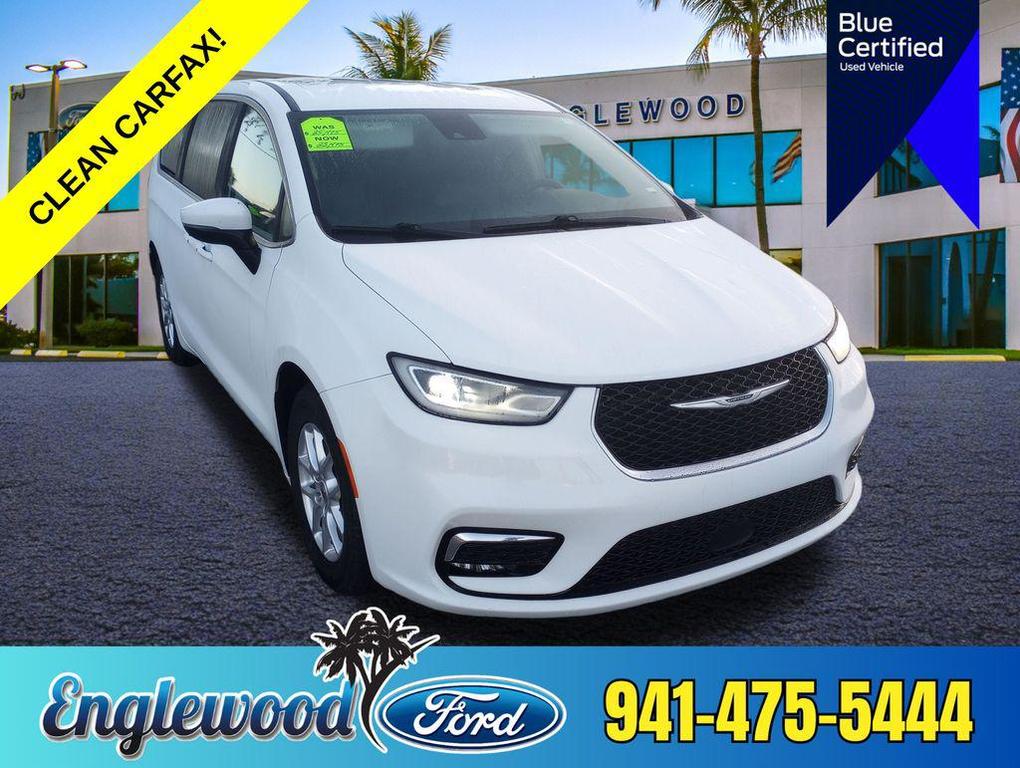 Chrysler Pacifica 2023