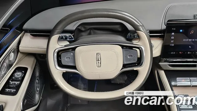 Lincoln Nautilus 2024