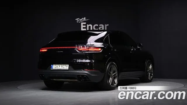 Porsche Cayenne 2021