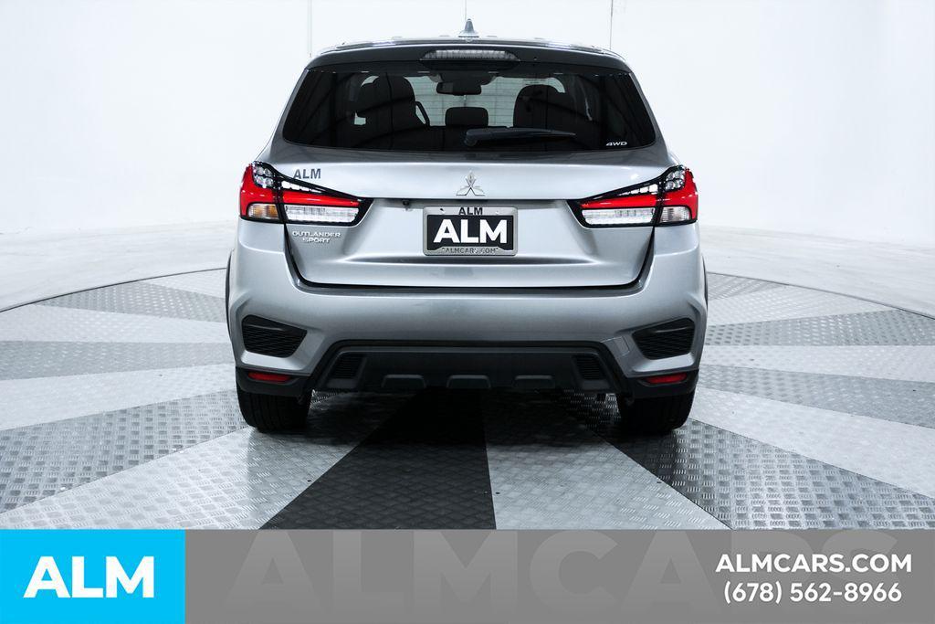 Mitsubishi Outlander Sport 2024
