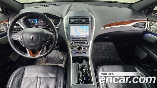 Lincoln MKZ 2020