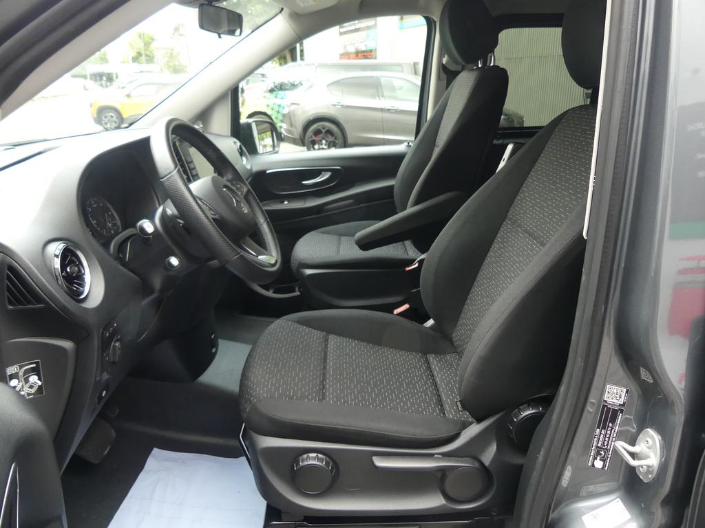 Mercedes-Benz V 250 2023