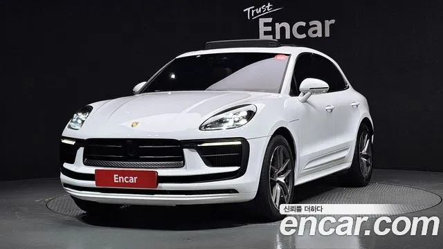 Porsche Macan 2022
