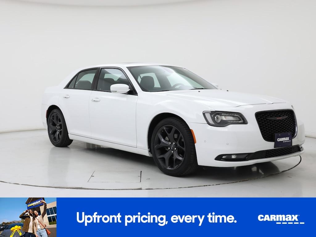 Chrysler 300 2023