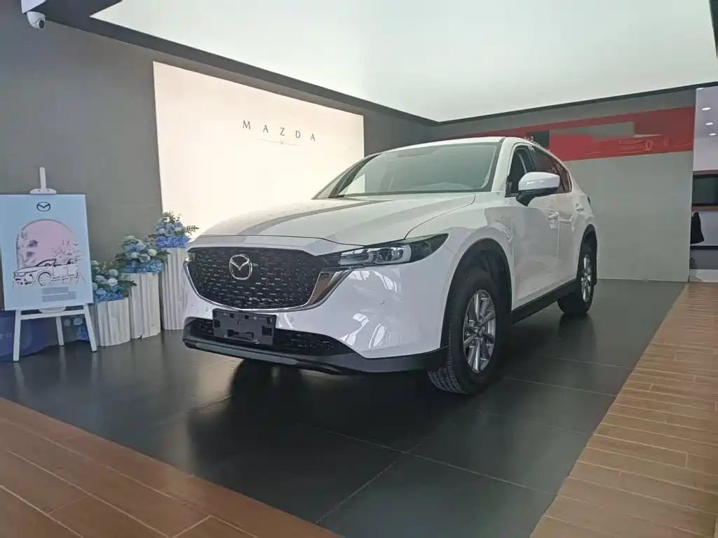 Mazda CX-5 2024