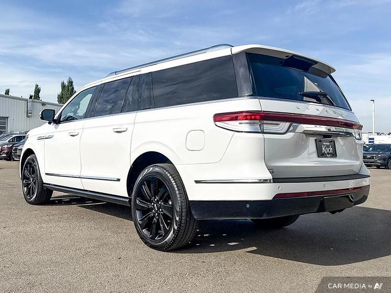 Lincoln Navigator 2024