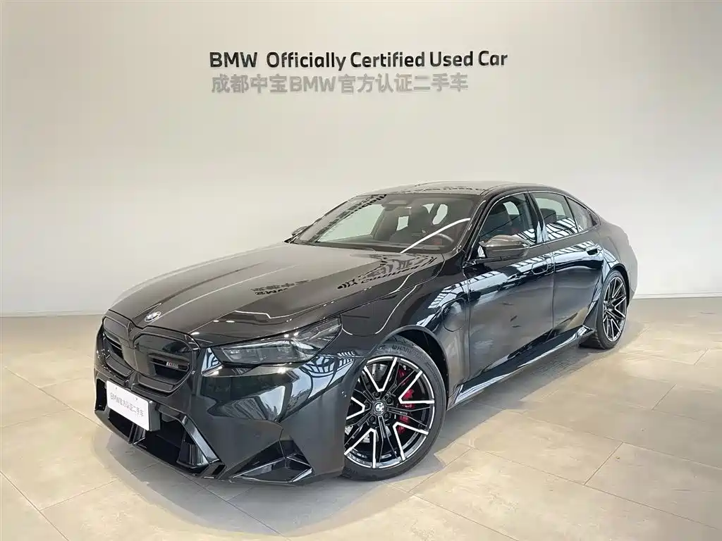 BMW M5 2025