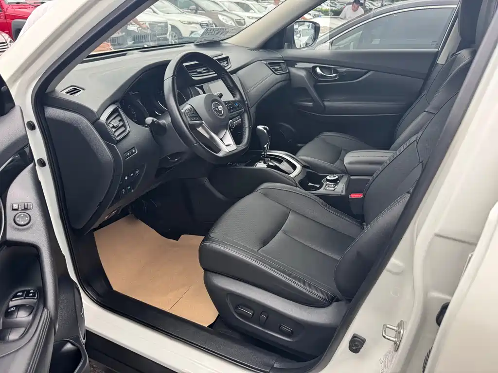 Nissan X-Trail 2021