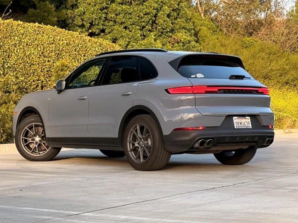 Porsche Cayenne 2024
