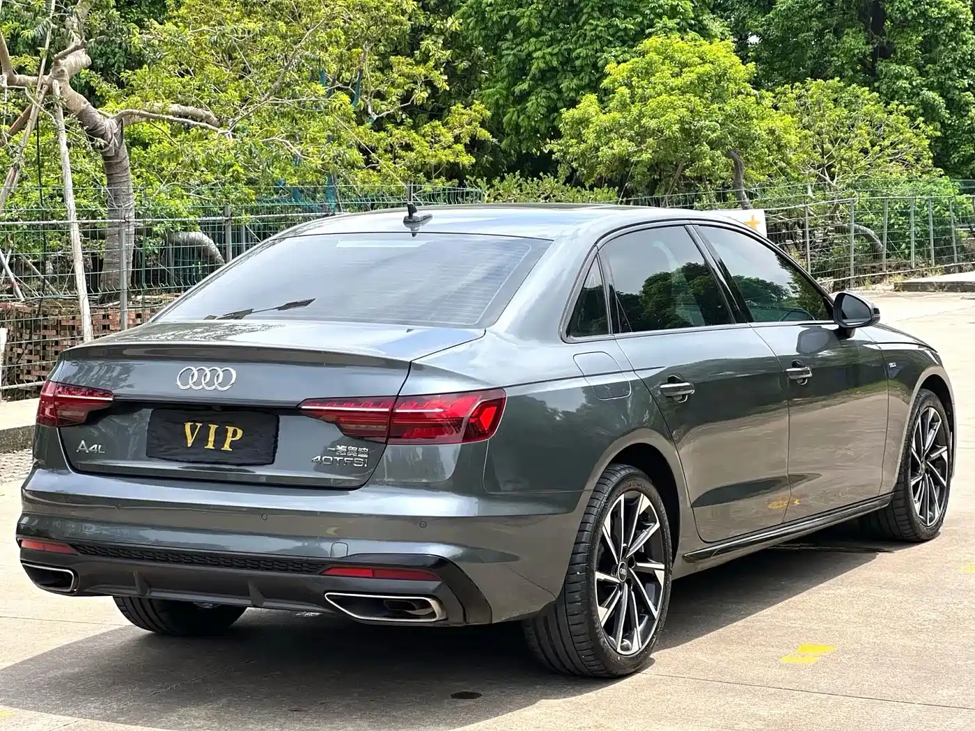 Audi A4 2023