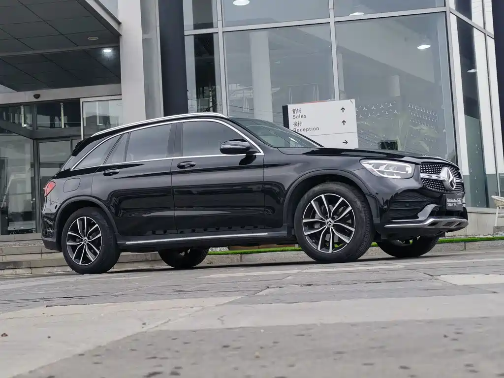 Mercedes-Benz GLC 2021