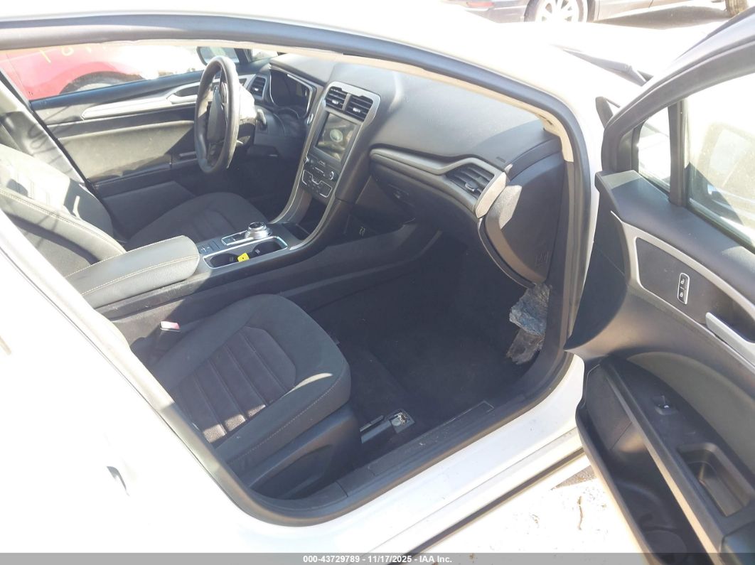 Ford Fusion 2020