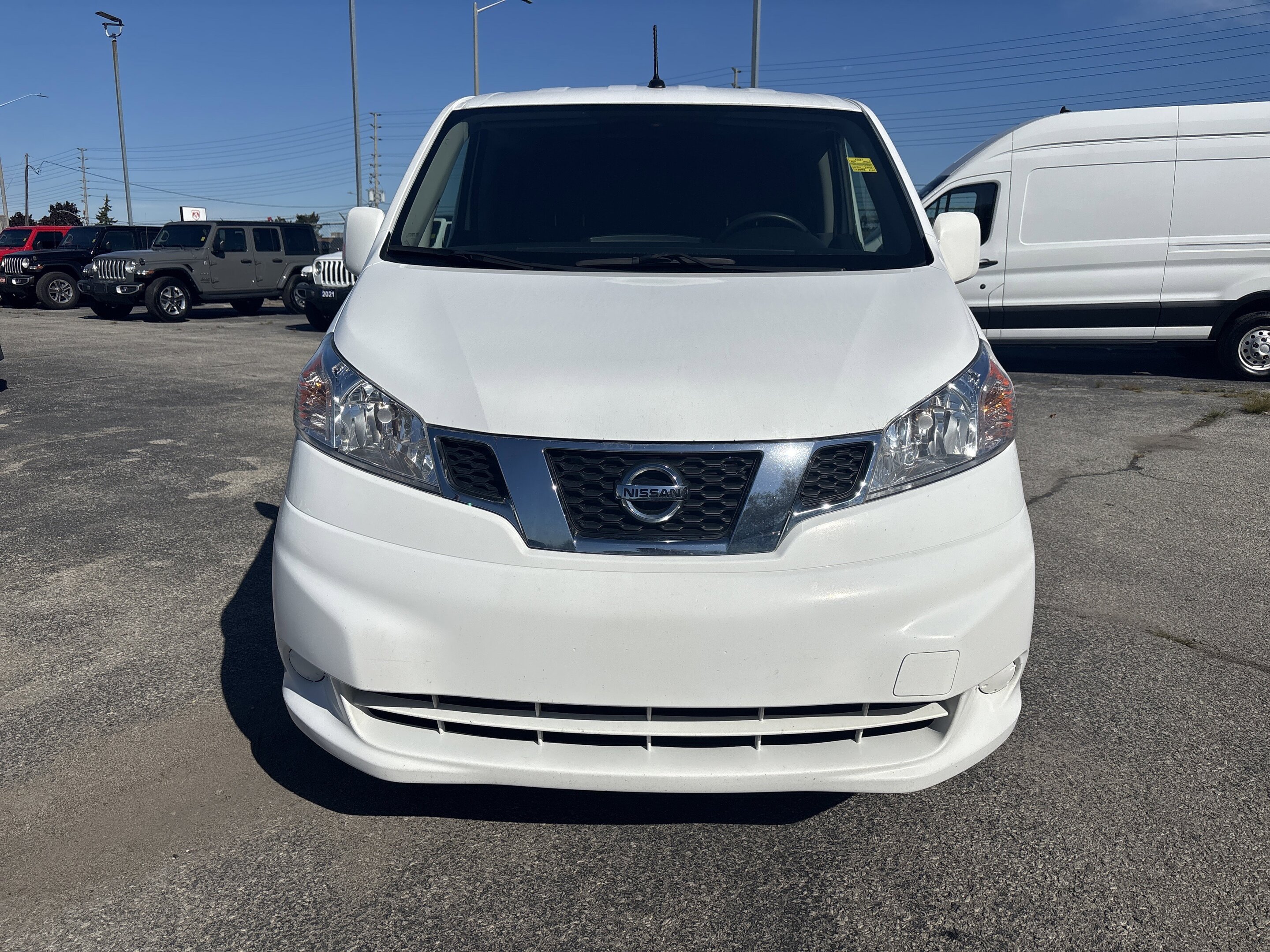 Nissan NV200 2020