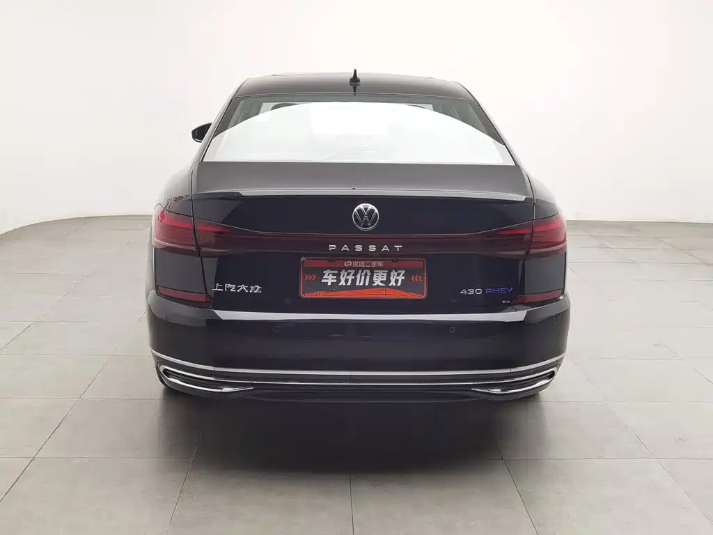 Volkswagen Passat 2023