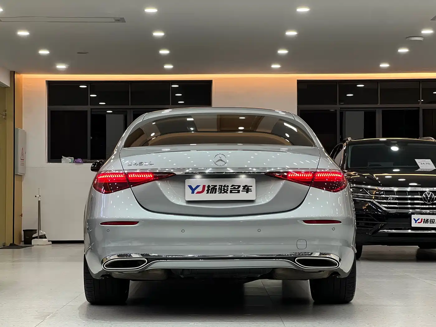 Mercedes-Benz S-Класс 2025