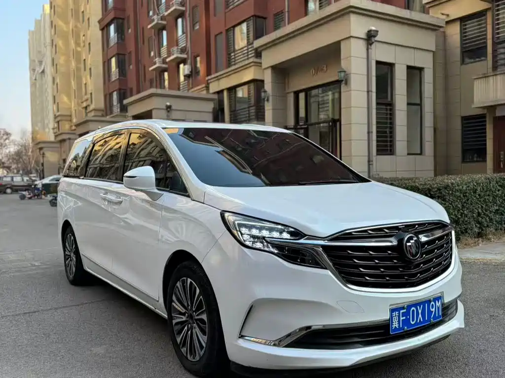 Buick GL8 2021