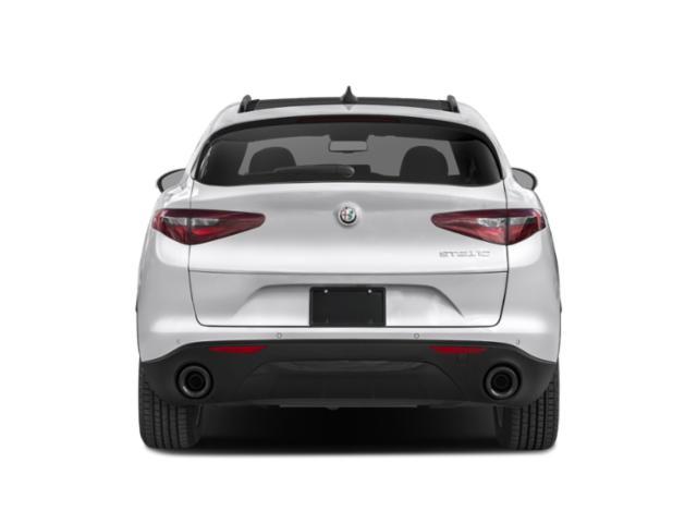Alfa Romeo Stelvio 2023